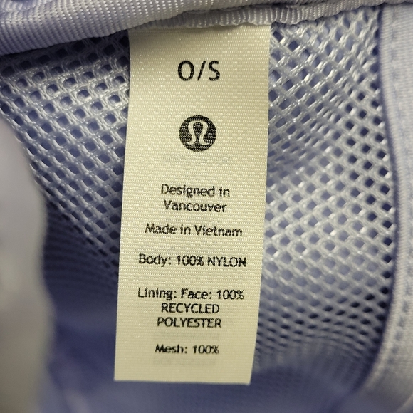 Lululemon Everywhere Belt Bag Pastel Periwinkle Spring Like New - Picture 11 of 16